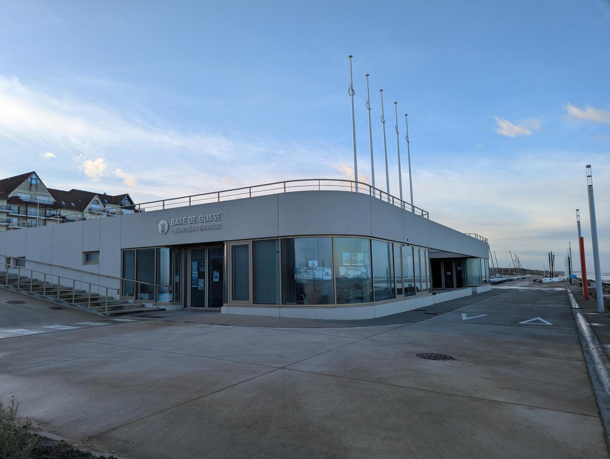 Evasion Plage - Appartement Lumineux Plein Centre Et 150M Plage Нёфшатель-Ардло Экстерьер фото